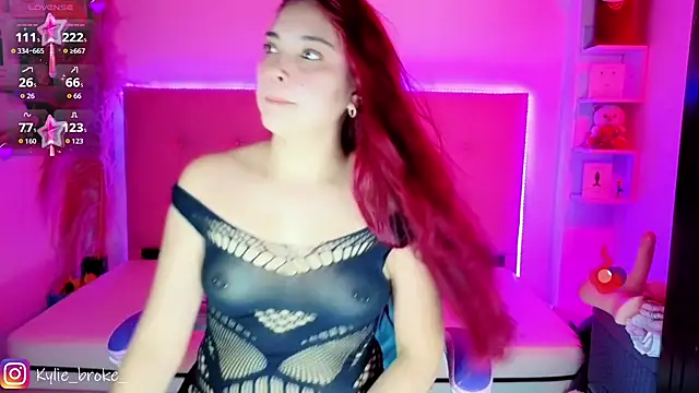 Kylie_brokee webcam