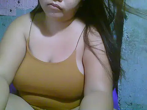 Creamsweetpussy28 webcam