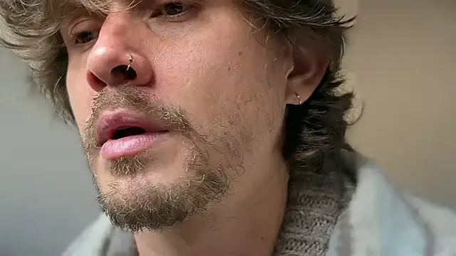 Preview of mcklister_kinky_feets