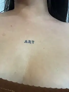 Antonella_Julieta webcam