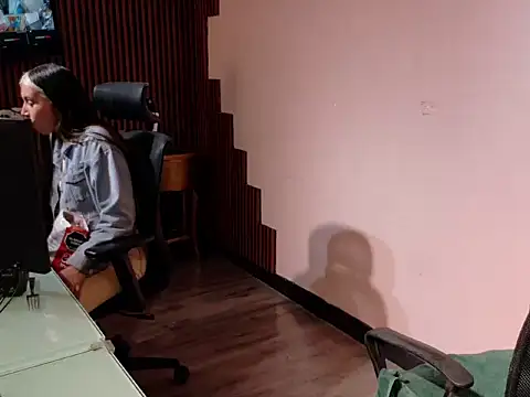 _mileyross - _MileyRoss's free webcam - UK Sex Cams