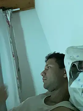 Michaell_Spinelly webcam