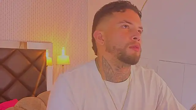 matthew_lennox_ webcam