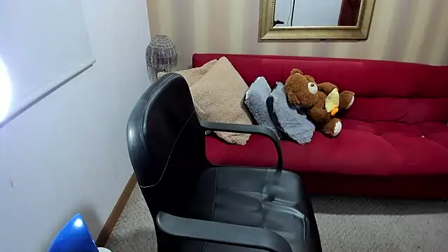 nicolettcolin - NicolettColin's free webcam - UK Sex Cams