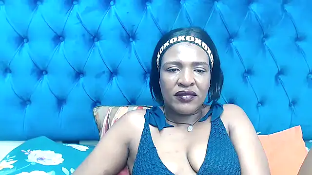 SpicyQueenxxxx webcam