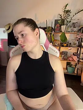 sweetest_pie - Sweetest_pie's free webcam - UK Sex Cams