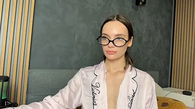 litlle_angelll webcam