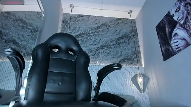 Esmeralda__18 webcam