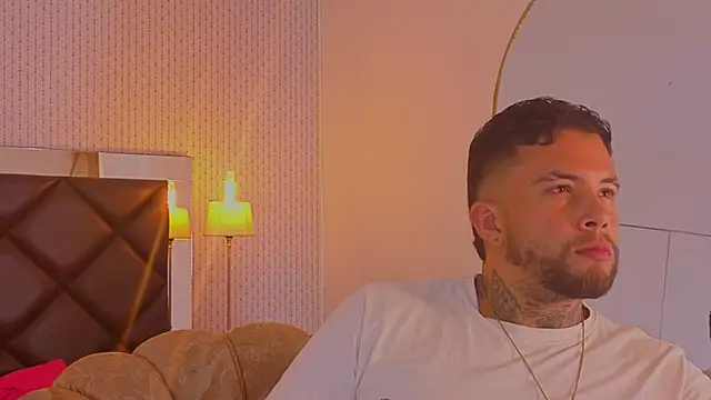 matthew_lennox_ webcam