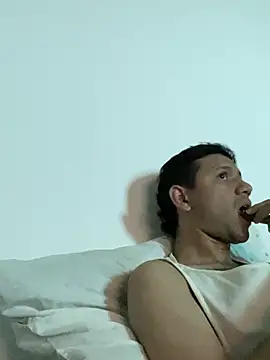 Michaell_Spinelly webcam