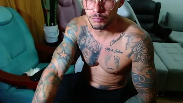 sebastian_horny webcam