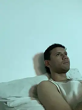 Michaell_Spinelly webcam