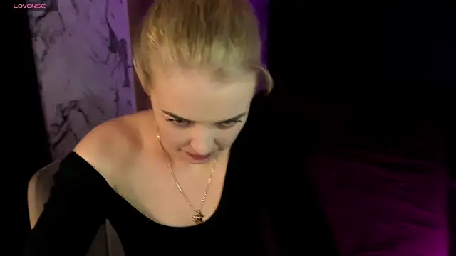 StephanieSweety webcam