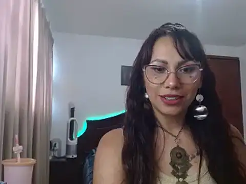 AloLovely_ webcam