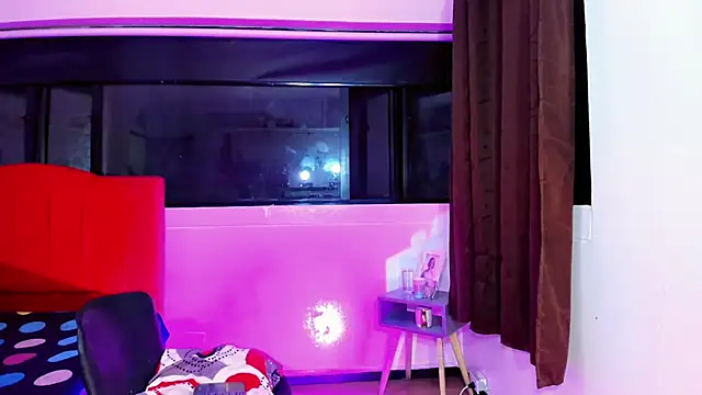 Britany_montiel webcam