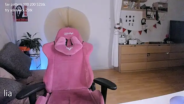 lil_lia (F young) - spank ass 50 times