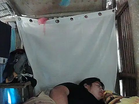 huntrix2025 (M twink) - support my study and help you for fun