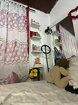 monicasex_ (F young) - ride my torso