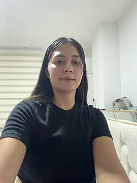 sophie__foxxx (F young) - NAKED AND FINGERS  PUSSY