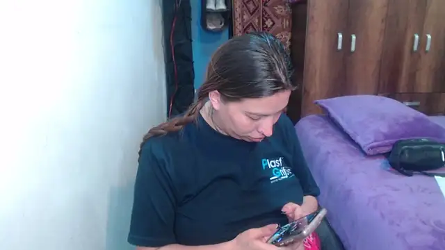 layanafuckass webcam