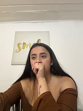 Antonella_Julieta webcam