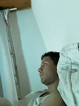 Michaell_Spinelly webcam