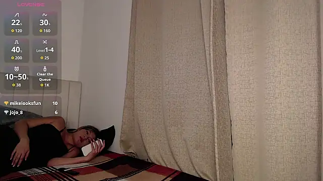 alessandrabloom webcam