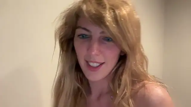 CelestialRuby webcam