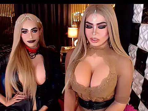 MonstrousCockDiva webcam