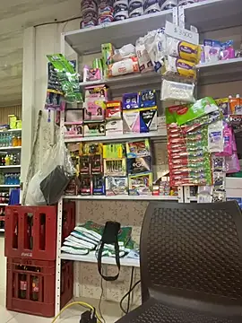 sara_fun (F young) - RIDE DILDO IN STORE SHH  AROUND PEOPLE