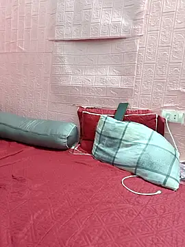 Ngocmai_lazdy webcam