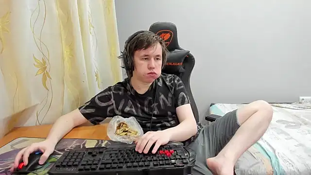 iliaskrislove webcam