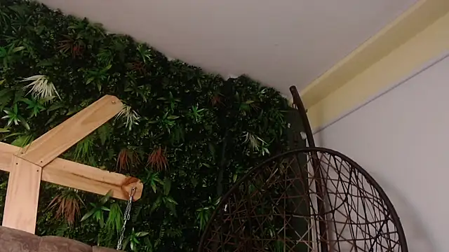 milan_moon - Milan_Moon's free webcam - UK Sex Cams