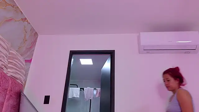 celeste_sea - Celeste_sea's free webcam - UK Sex Cams