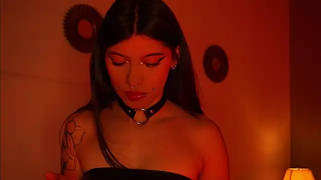 violetta_nur - Violetta_Nur's free webcam - UK Sex Cams