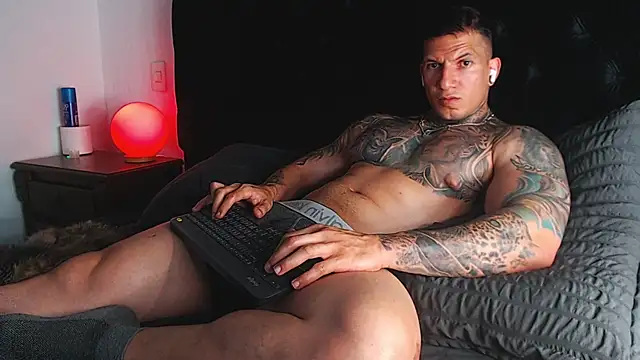 Shane_Clay webcam