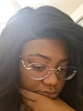 Str3wberipoundCake webcam