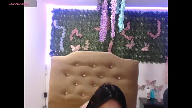 adara_cute_69 webcam