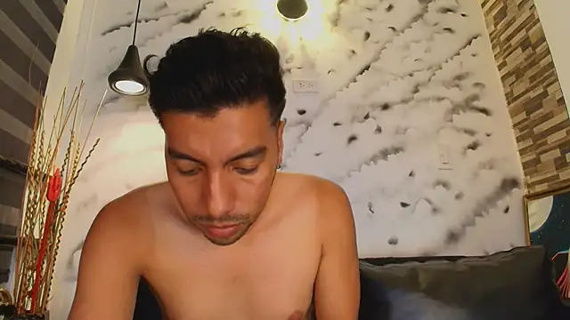 Max_Hornye live sex cam