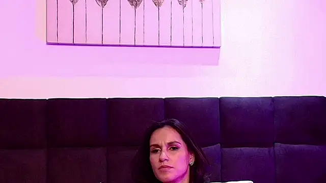 vanesavalet - VanesaValet's free webcam - UK Sex Cams