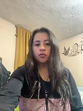 latinfemale Stripchat cam model