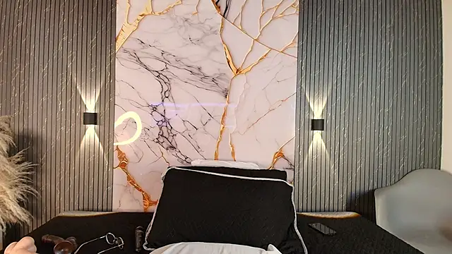 big_tits_in_your_face webcam