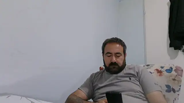 mio_jaks (Ask my age) - Does anyone want sperm? :wanker: