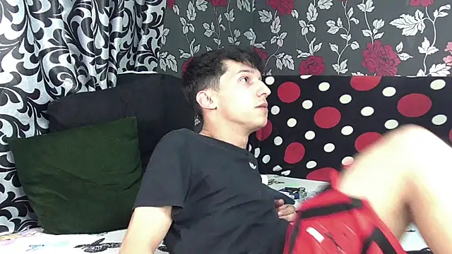 liammjames - LiammJames's free webcam - UK Sex Cams