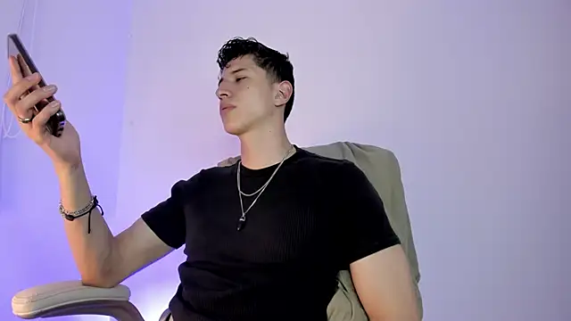 Dorianmistery2322_ webcam