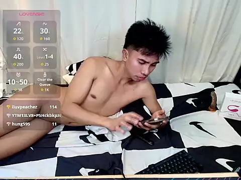 Ur_pinoyhotbrix webcam