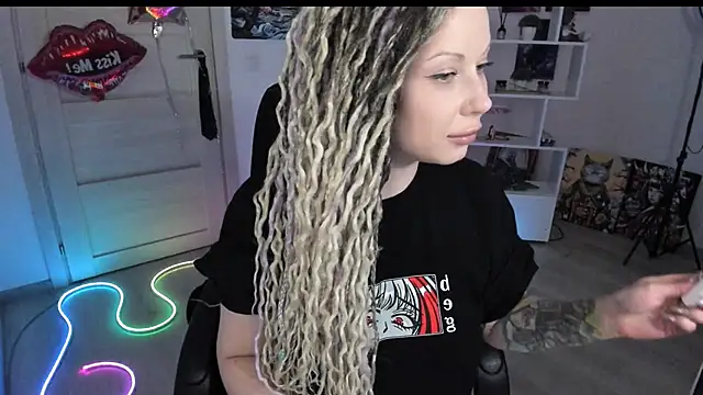 HoneySallyMoore webcam