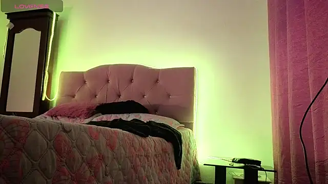 sexy_natasha_big_ass webcam