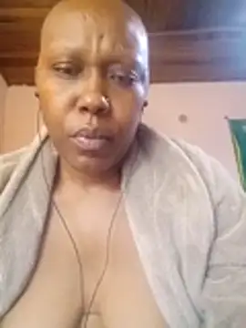 Munchies1 live sex cam