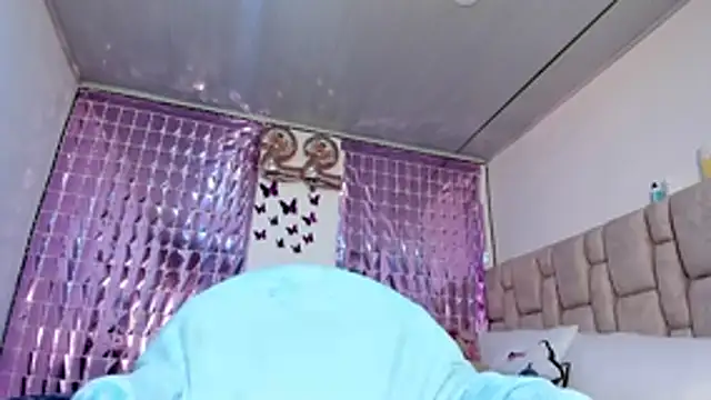 Julietha-evans webcam